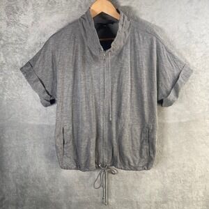 St. John Jacket Medium Zip Up Short Sleeve Athleisure Old Money Loungewear Layer